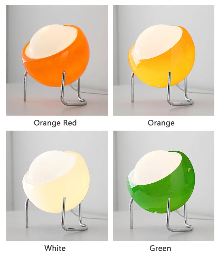 Lampada da tavolo vintage Bauhaus Alvare.webp__PID:38c928ee-e7c5-486f-b9df-6b8dd6cb3938