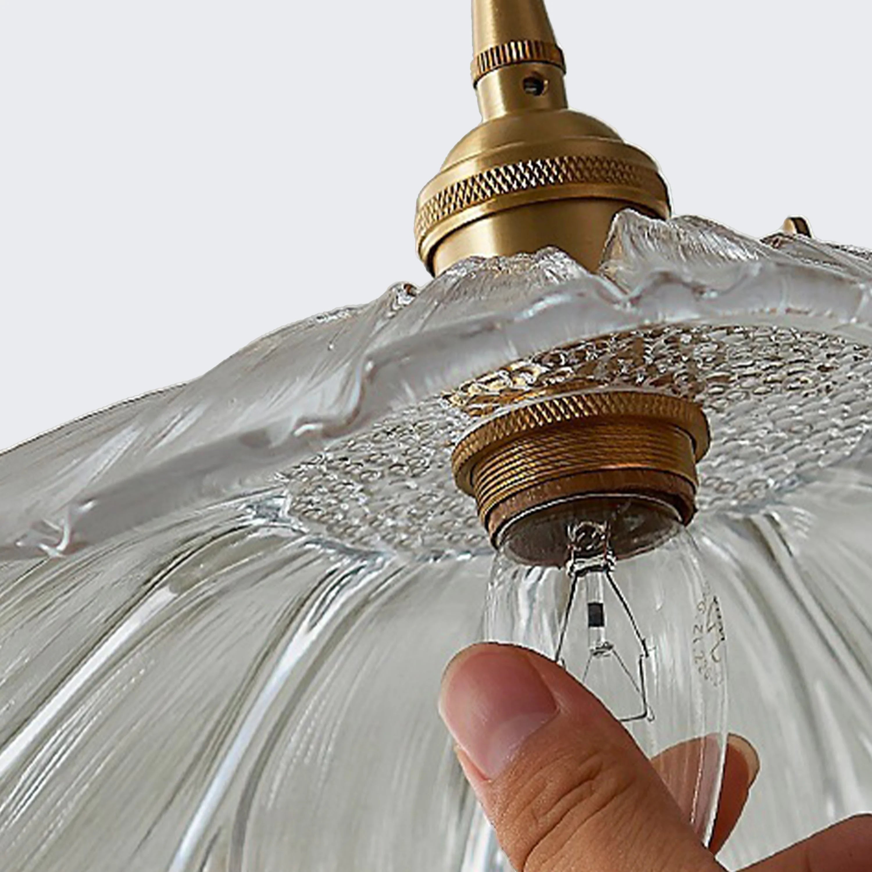 Lampa wisząca szklana w stylu retro Lotus szczegóły4.webp__PID:8ddd42c6-6340-4a3e-817e-3606e15f16eb