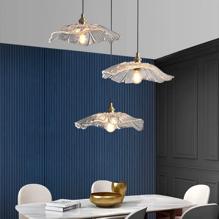 Lampa wisząca szklana w stylu retro Lotus detal9.webp__PID:409a3e41-7e36-46e1-9f16-eb69f6ee9291