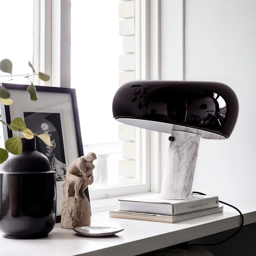 Lugh Snoopy Table Lampe8.webp__PID:95442393-d06a-4745-8ed1-fa9f8df67e49