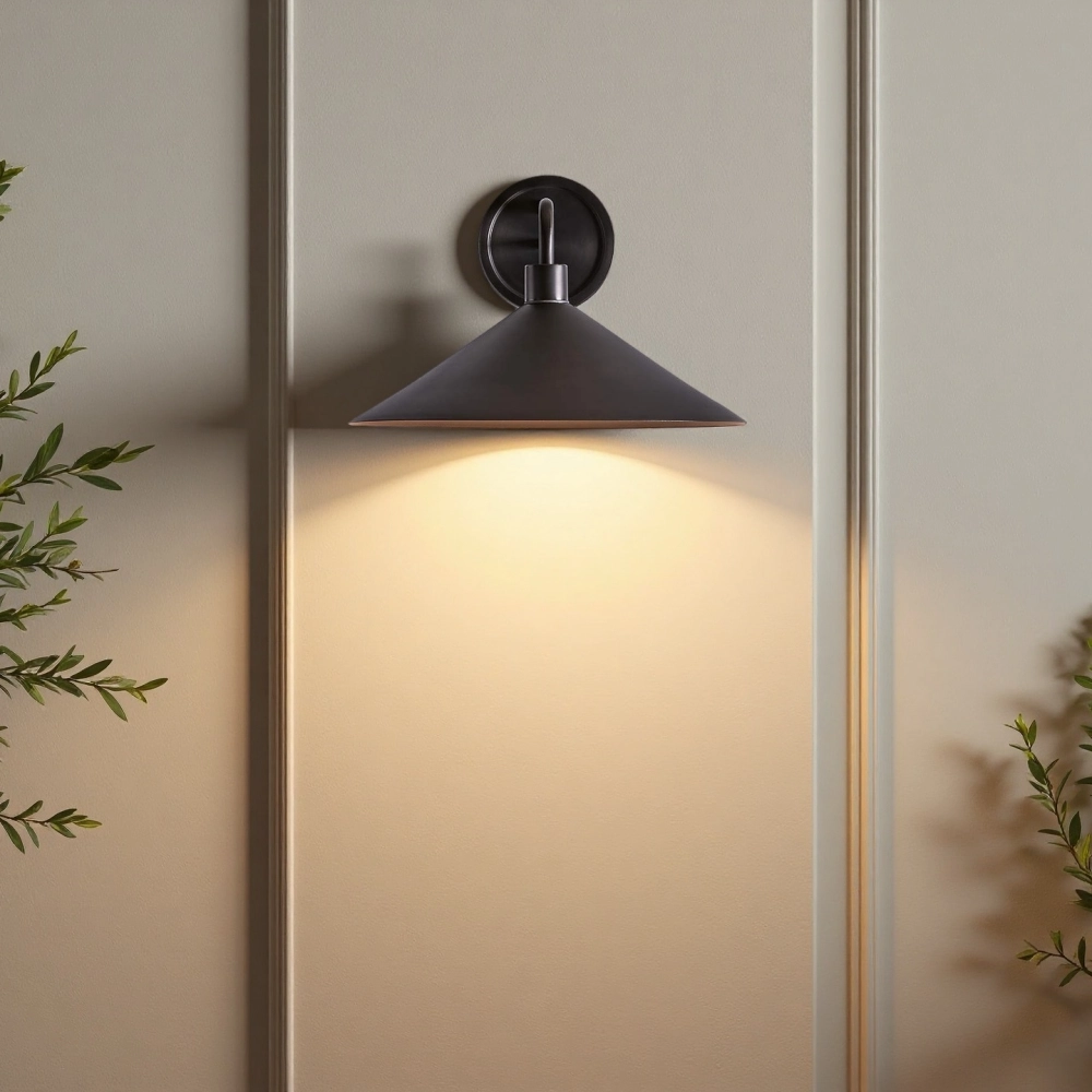 Lampa ścienna Rhett Vintage Metal Cone13.webp__PID:416d95f4-0b83-4542-9eca-e94281835353