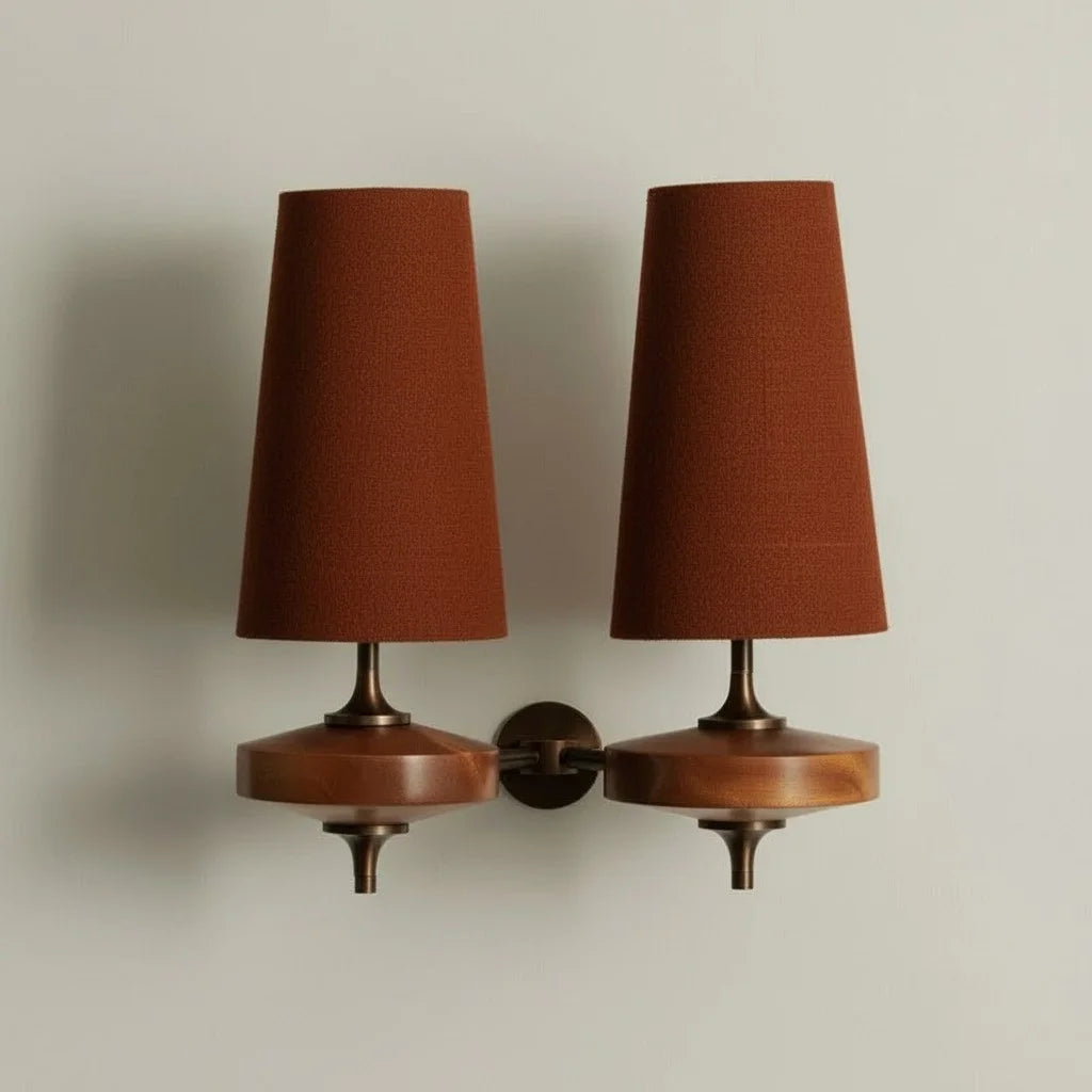 Applique da parete Kaelen in tessuto vintage affusolato con 2 teste rosso sku.webp__PID:fe92a654-1387-45f5-85b2-7c059c848ba5