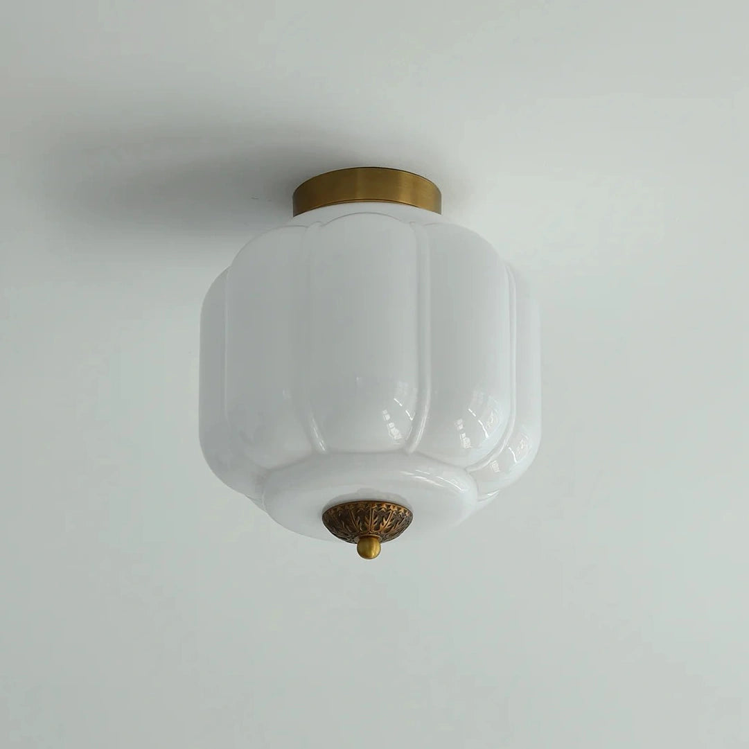 Plafonnier lanterne en verre crème Karen Vintage blanc cassé.webp__PID:18a51343-a663-40d2-b0e1-329288a363fb