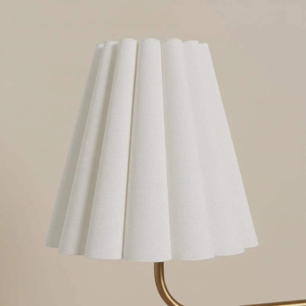 Lampadario lineare in tessuto moderno Julian-2head 3.webp__PID:3cdebdce-5972-4de2-85a1-70255648547c