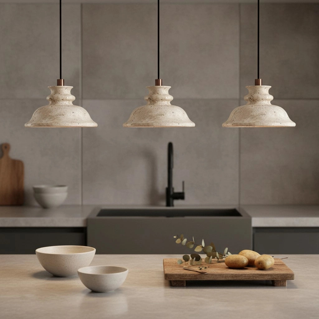 Lampe suspendue en travertin Maja Wabi-Sabi Bell11.webp__PID:e7db7e7c-8ce2-4b19-8b68-19e2fcc7d4f4