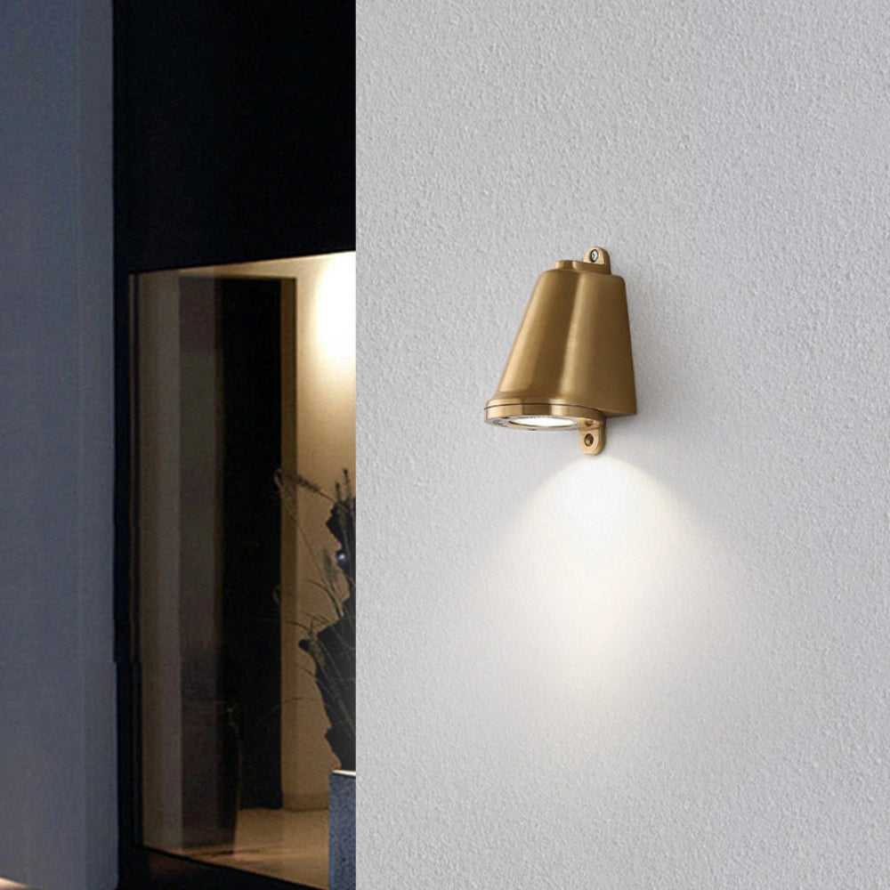 Rafael moderne minimalistische buitenwandlamp2.webp__PID:a0687cbc-3768-4aad-a804-c24aad14dcd1