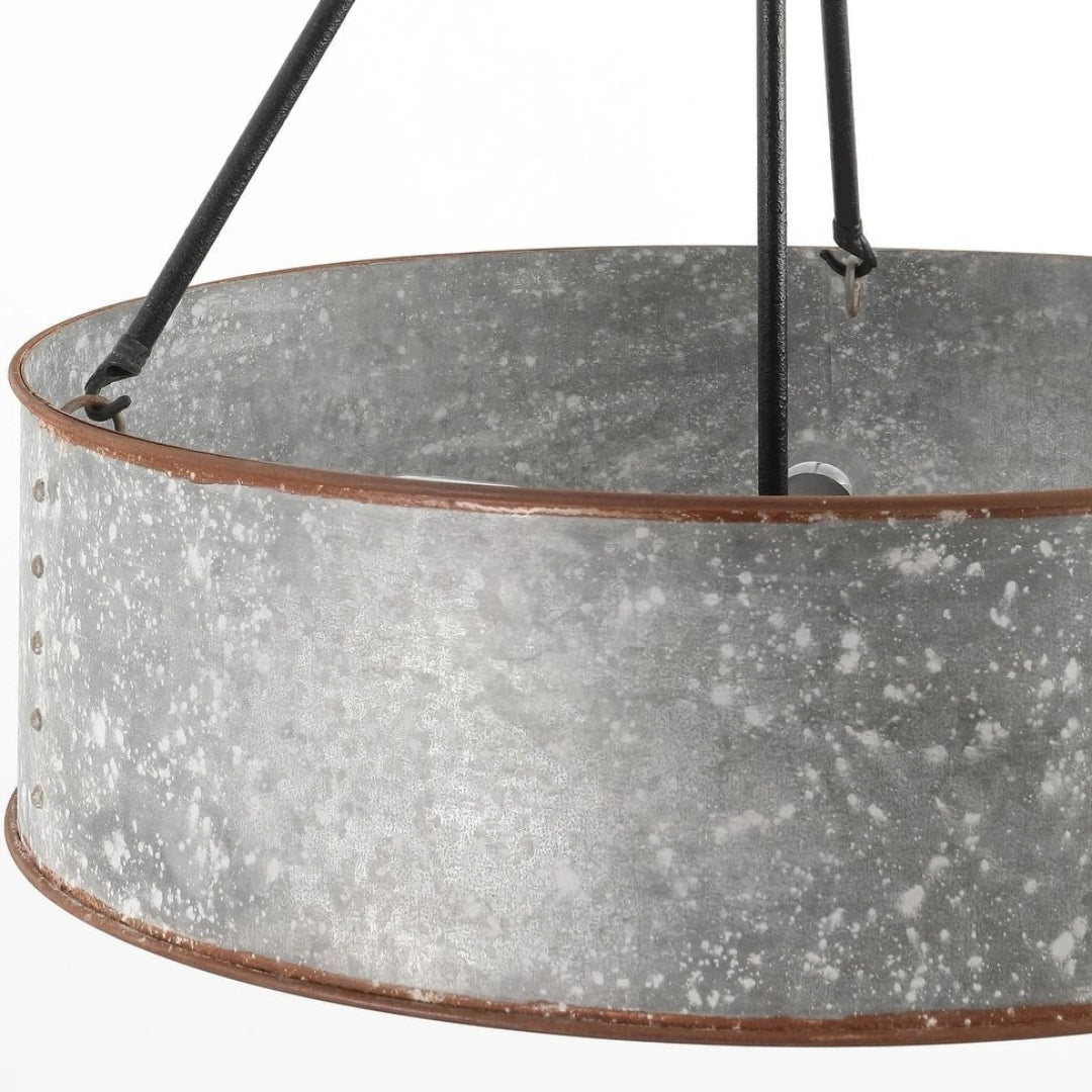 Lampe suspendue industrielle à tambour en métal Baxter detail5.webp__PID:57d5f609-5667-422f-81a5-da5973dad986