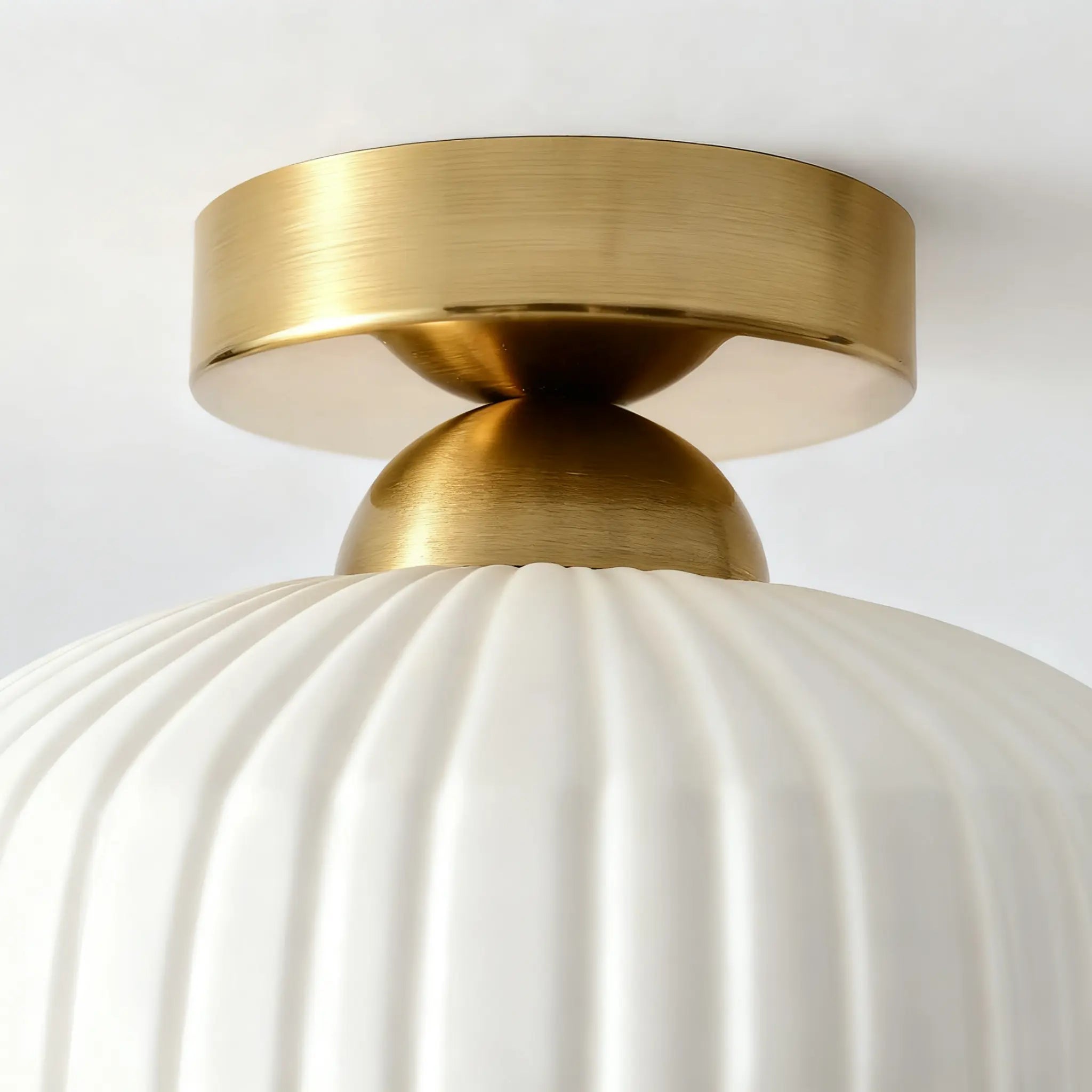 Ashbur Modern Textured Ceramic Ceiling Light31.webp__PID:a2739e67-8a29-4f9b-97fb-3db8ece30ff9