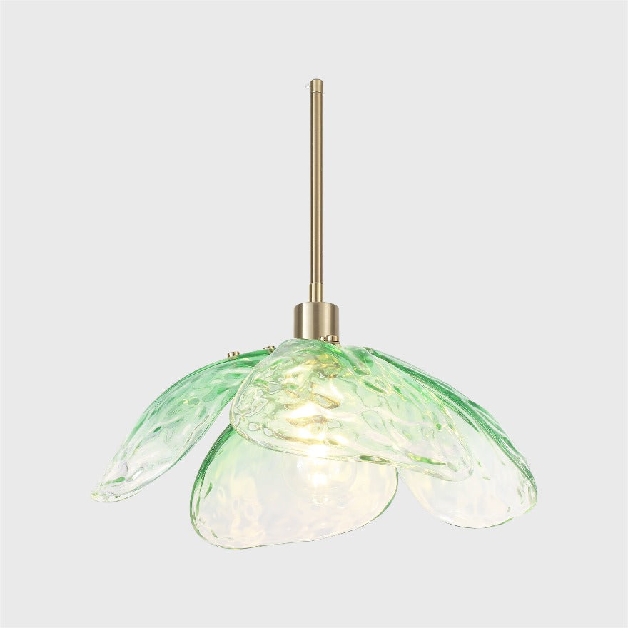 Lampada a sospensione moderna in vetro martellato con petali Flora verde.webp__PID:95bf64cf-779f-49a5-8f82-07d5dffbe9e6