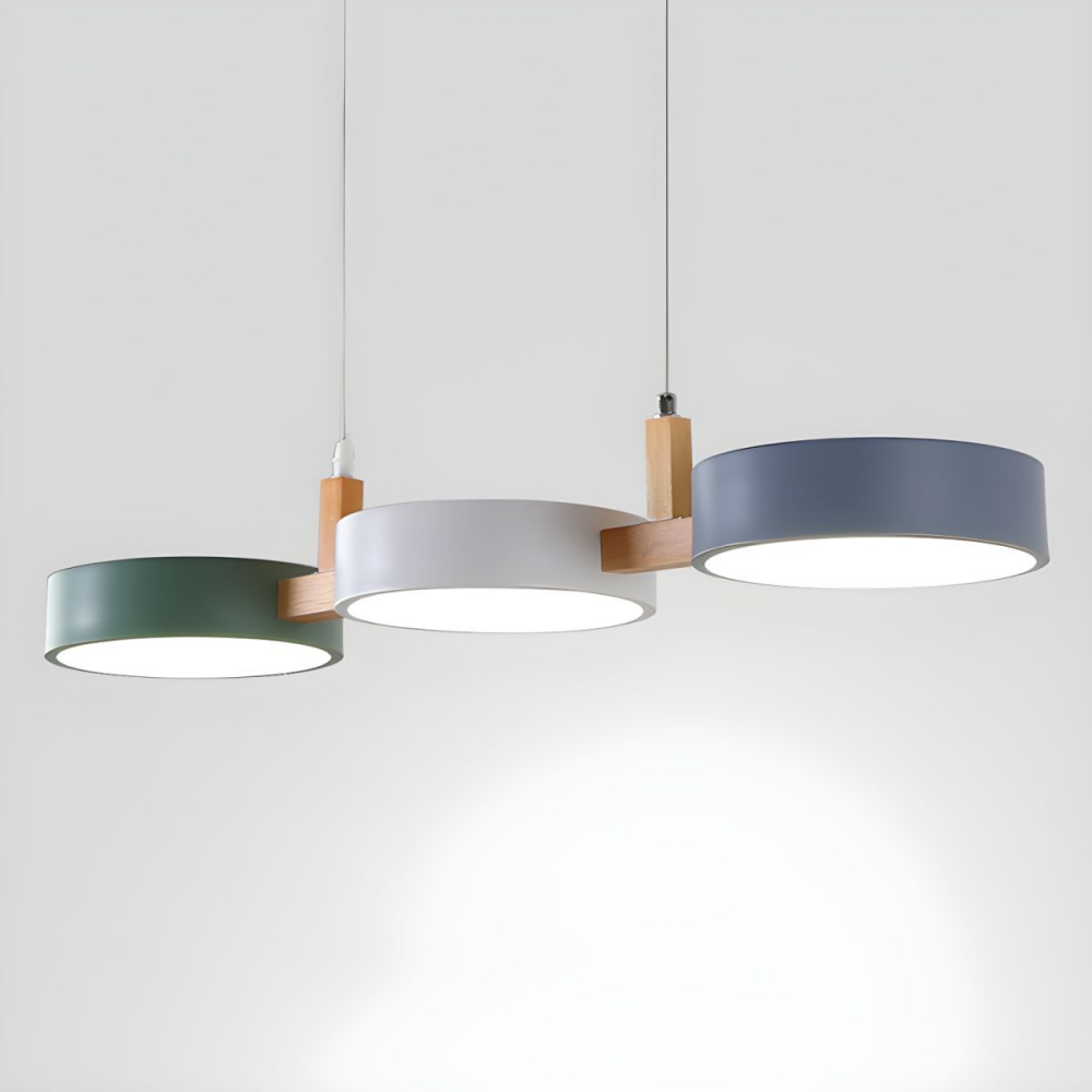 Lampada a sospensione a tre teste moderna Macaron Elvra16.webp__PID:98b26918-352c-4f70-a904-c025e16cc85d