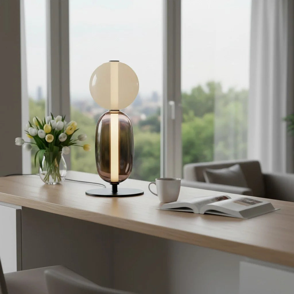 Lira Minimalistische nordische kürbisförmige Tischlampe aus Glas (4).webp__PID:4e45fbf8-36b1-472d-9e61-1c907a46fbc8