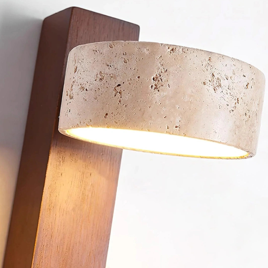 Shawna Wabi Sabi natuurlijke travertijn LED-wandkandelaar detail1.webp__PID:cbd40410-3eec-42b4-b14c-7cfbc92a9220