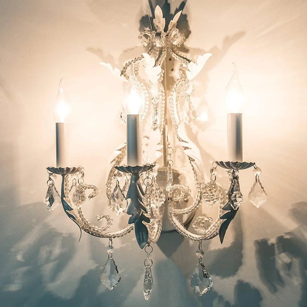 Lampada da parete con candelabro floreale in cristallo Lucinda (8).webp__PID:000c74af-bfb5-469b-a8e2-97bf95e40306