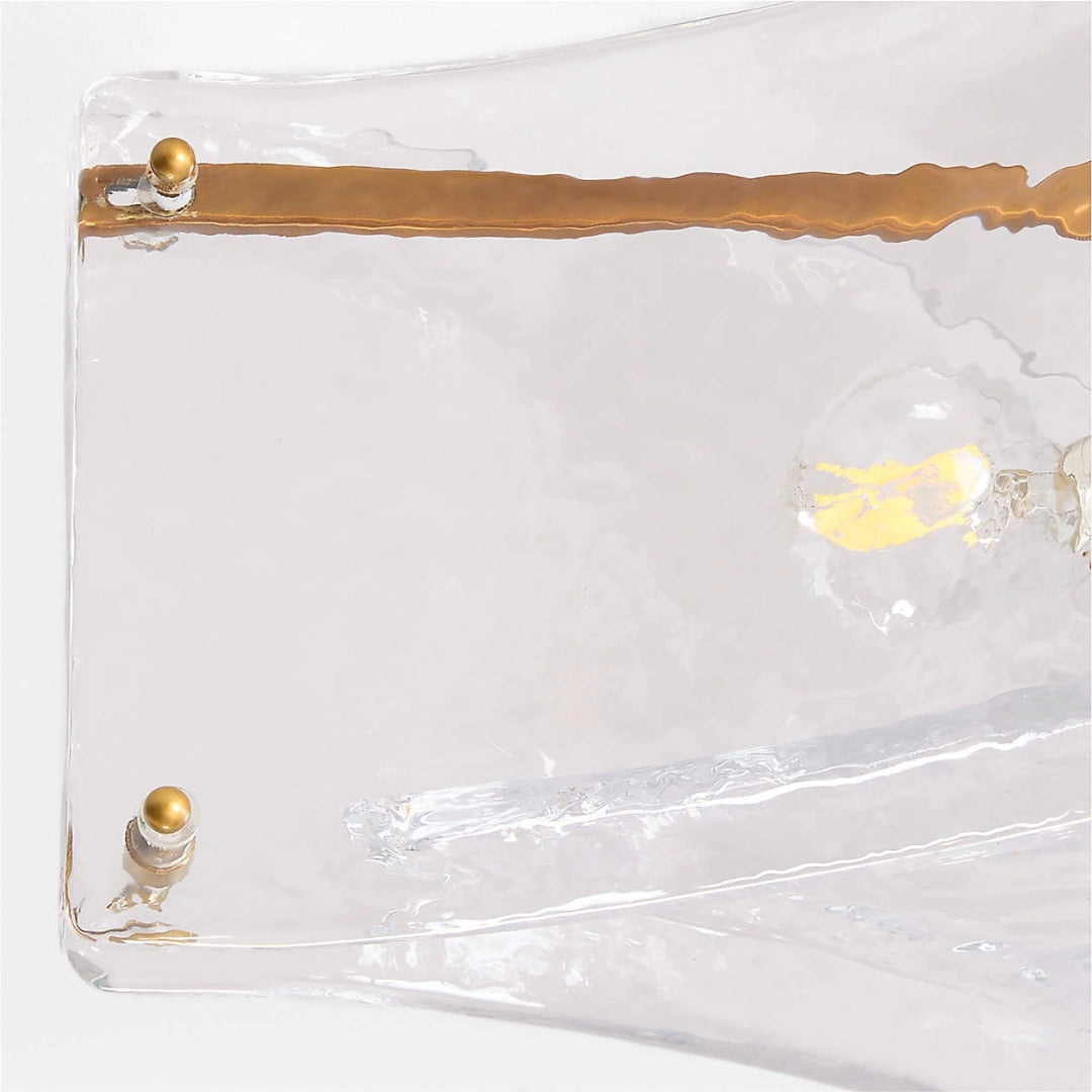 Plafonnier moderne en verre ondulé Aura detail2.webp__PID:27eb6302-0301-4b6e-ae45-d4e30f1da08b