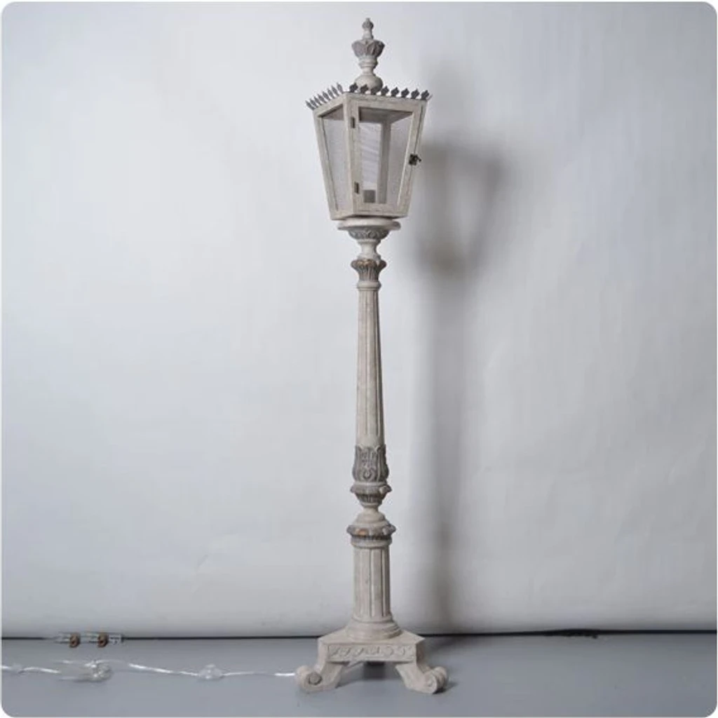 Source white-background product view